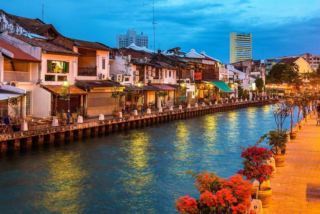 [New!] Jonker Street Loft 3BR Melaka 10PAX Appartement Buitenkant foto